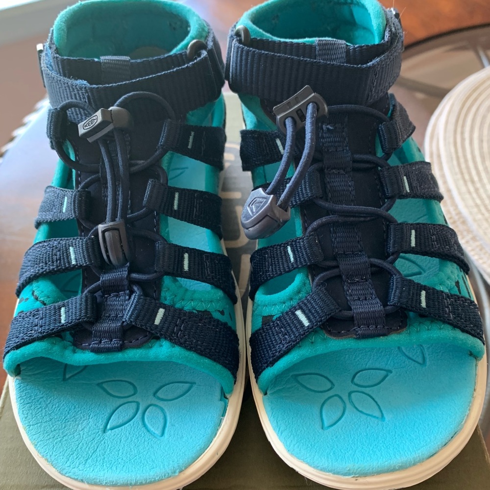 Boys sandals